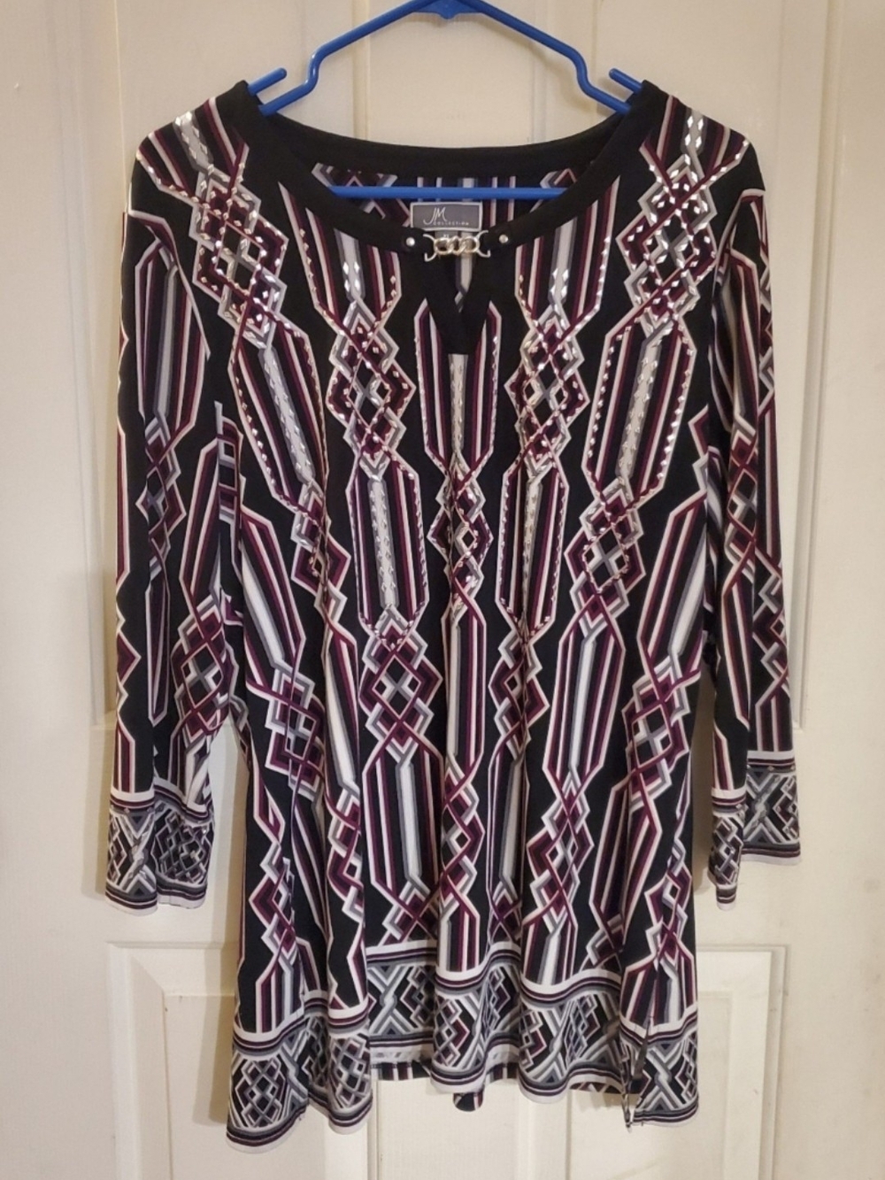 JM Collection Black & Pink Geometric Long Sleeve Top